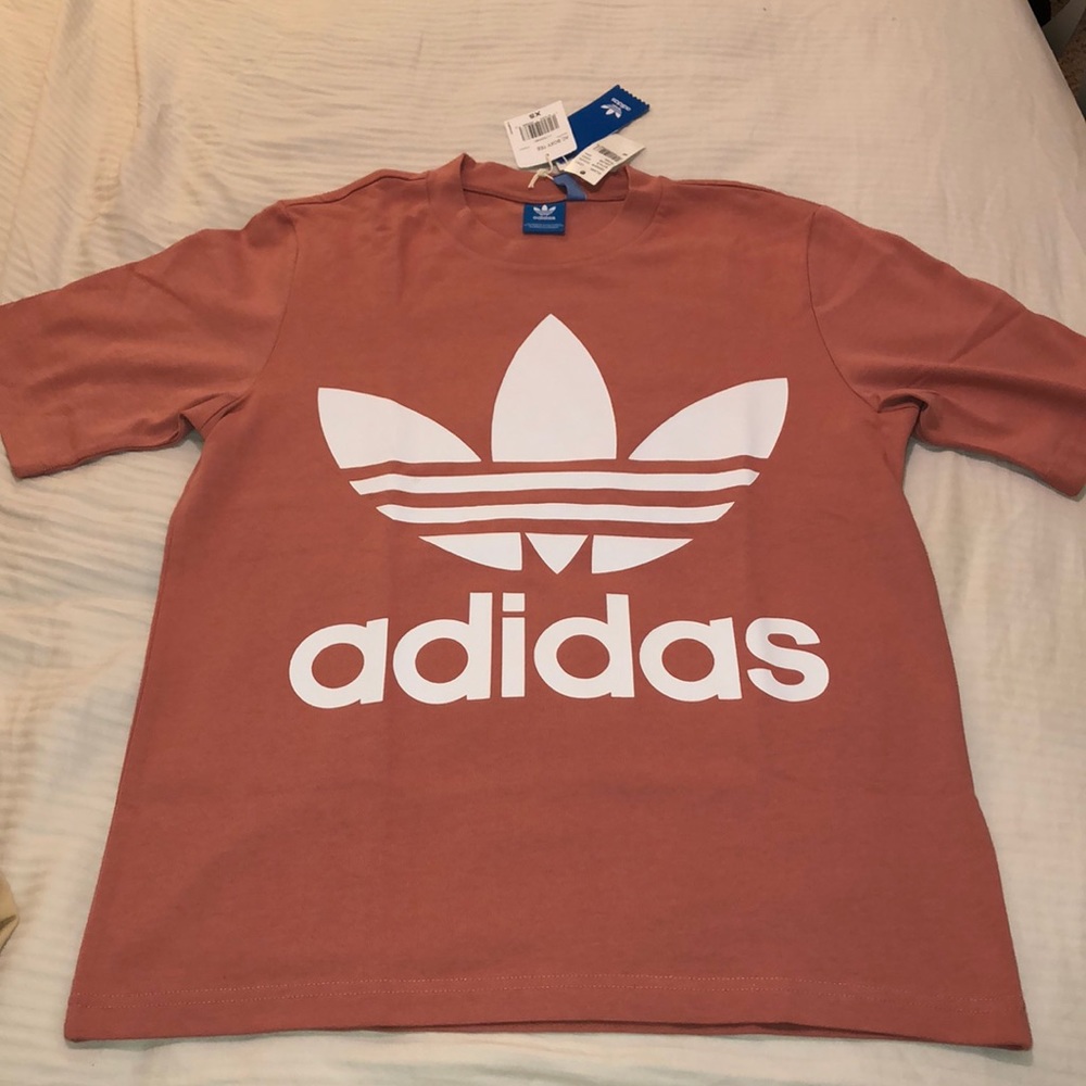 Men’s adidas boxy tee